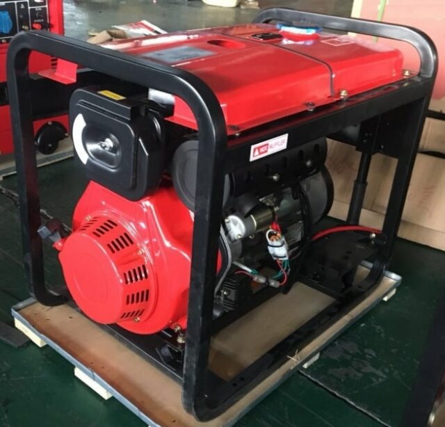 Дизельный генератор Амперос LDG8500E-3 — изображение 3